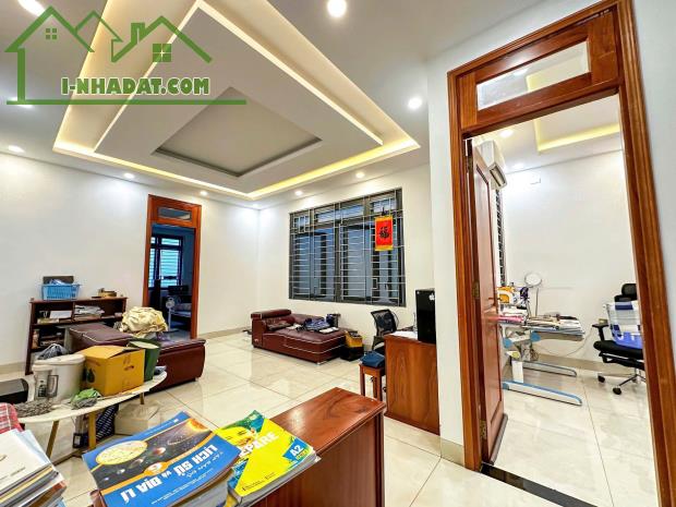 NHÀ ĐẸP LONG HƯNG – 1 TRỆT 2 LẦU – SÂN XE HƠI – GIÁ CHỈ 6,5 TỶ - 4