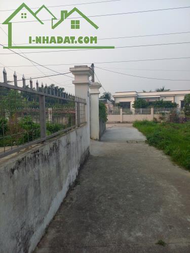 Nhà 2 tầng trên nền đất rộng – không gian sống thoáng, ở là thích - 3
