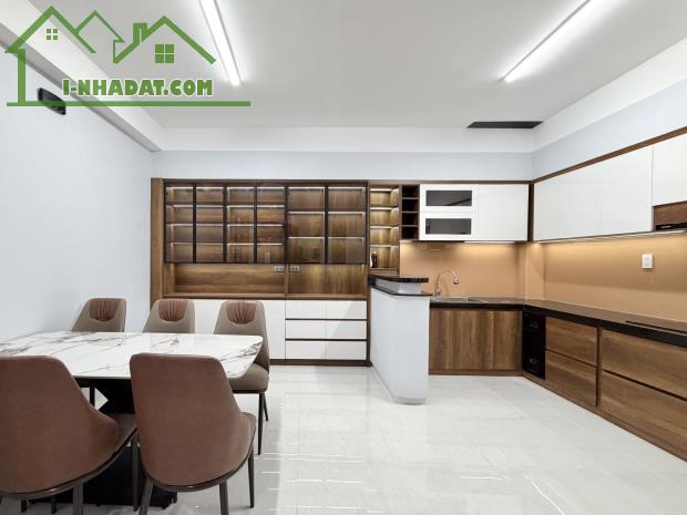 XE HƠI VÀO NHÀ PHÚ NHUẬN, HỒ BIỂU CHÁNH 52M2, 4 TẦNG, NGANG 5M, 4PN, SỔ A4 CHỈ 11.7 TỶ/TL - 1