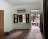 Cho thuê nhà riêng ngõ 58 Trần Bình, Mai Dịch quận Cầu Giấy 27M x 3T giá 10tr NGÕ Ô TÔ