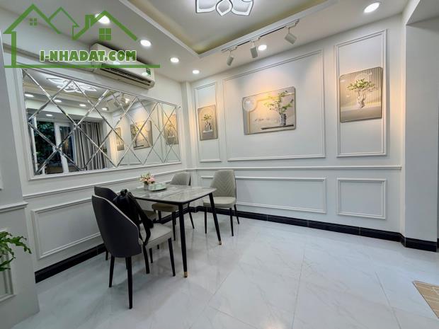 10M RA MẶT TIỀN - NHÀ MỚI -HXH -5TẦNG -BTCT -LÔ GÓC THOÁNG MÁT