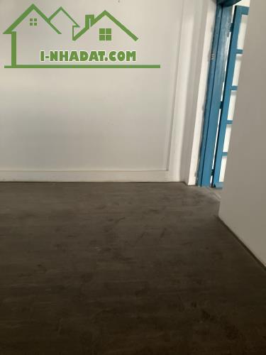 Cho thuê nhà ngõ Liên Trì 40m2 x 2 tầng, 3 ngủ, 2 vệ sinh, 10 Triệu