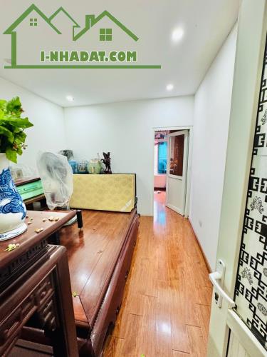 Bán nhà mặt phố Thanh Nhàn, vỉa hè KD - KO QH - 35m2 x 5 Tầng - Sổ đỏ đẹp - Giá 13 tỷ - 2
