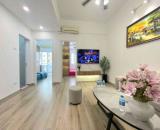 Cần bán chung cư mặt phố Tạ Quang Bửu - 60m2 x 2 ngủ - Lô góc - Sổ đỏ cc - Giá 6,19 Tỷ