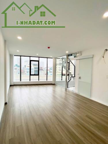 Vip mặt phố showroom văn phòng đẳng cấp Phạm Văn Đồng dưới 20 tỷ - 4