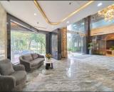 Chính chủ bán toà văn phòng phố Duy Tân 650m2x8T nhỉnh hơn 400 tỷ