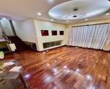 MỜI Thuê! Nhà Đep Phố Đội Cấn, Ba Đình: 40m2 x 5 tầng, 13tr/th, Lô Góc 2 Thoáng Vĩnh Viễn