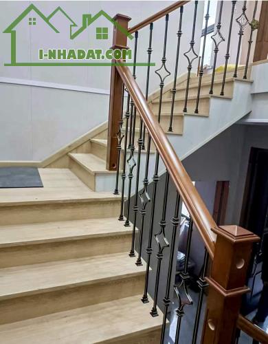 Tôi cho thuê nhà MỚI, 92m2_ 5T; Nguyễn Đình Thi, Hoàng Hoa Thám -29 tr - 1