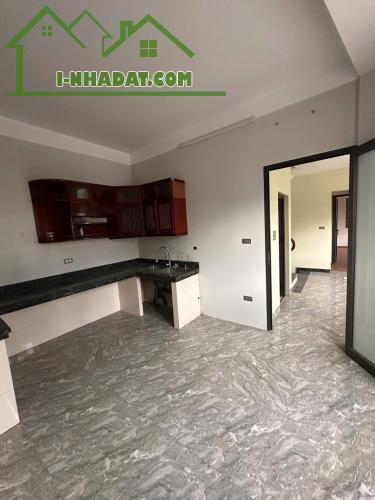 Nh.à bán phố trần nguyên hãn giao hoàng minh thảo 76m2x4t mt 4.1m