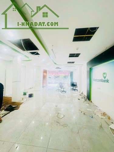 Vị Trí Vàng - TT Quận Hai Bà - Mặt Phố Huế 95M2 MT 5M Vỉa Hè Đá Bóng KD Sầm Uất Giá 80 Tỷ - 2