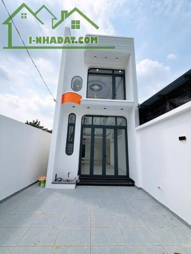 Bán nhà mới xây mt Lộc Trung, Mỹ Lộc dt 100m2 , 1 lửng 3pn,2wc giá 2,69 tỷ - 1