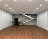 Nhà 4 tầng mặt tiền Huỳnh Thúc Kháng . DT:70m , ngang 7m