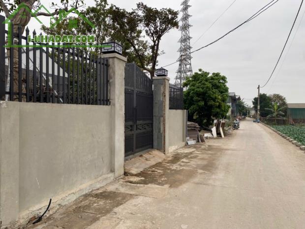 Bán gấp đất Vạn Phúc - Đông Mỹ ,ô tô đỗ cổng ,thông số vàng ,giá đầu tư 3.5 tỷ