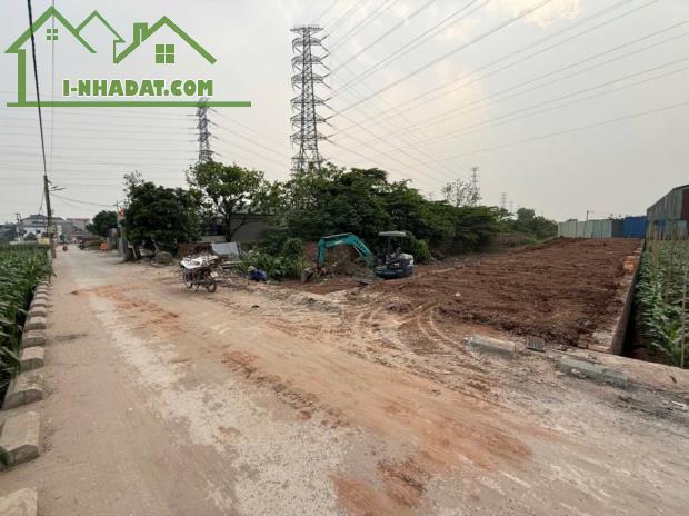 Bán gấp đất Vạn Phúc - Đông Mỹ ,ô tô đỗ cổng ,thông số vàng ,giá đầu tư 3.5 tỷ - 1