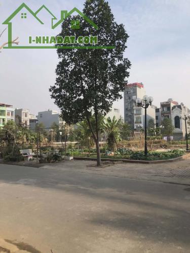 Võ Cường TP Bắc Ninh 72m x 4 tầng 12.9 tỷ siêu vip