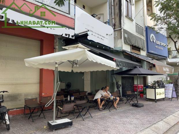 Quận 3 ! QUÁN CAFE MT TRƯỜNG SA ĐẸP LẮM – VỈA HÈ 9m NGANG, Thuê MB rẻ 3 lầu có 5 phòng - 1