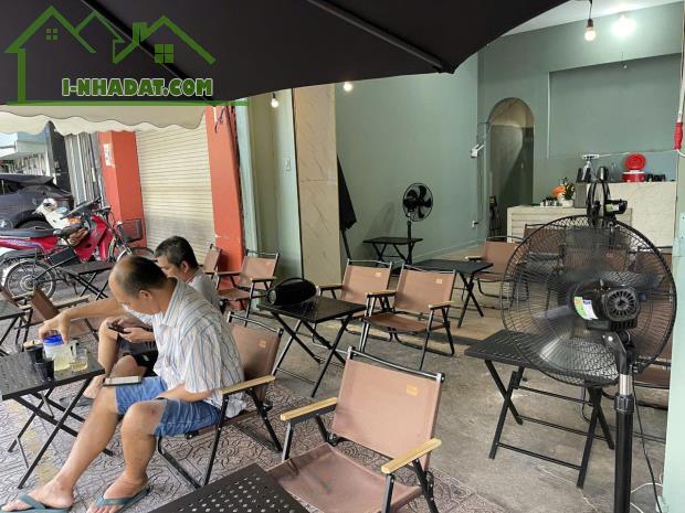 Quận 3 ! QUÁN CAFE MT TRƯỜNG SA ĐẸP LẮM – VỈA HÈ 9m NGANG, Thuê MB rẻ 3 lầu có 5 phòng - 4