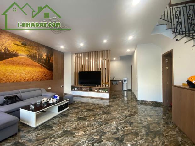 🏠 CHÍNH CHỦ CHO THUÊ PHÒNG KHÉP KÍN NGỌC THỤY – VIEW HỒ ĐIỀU HÒA – FULL ĐỒ - 4