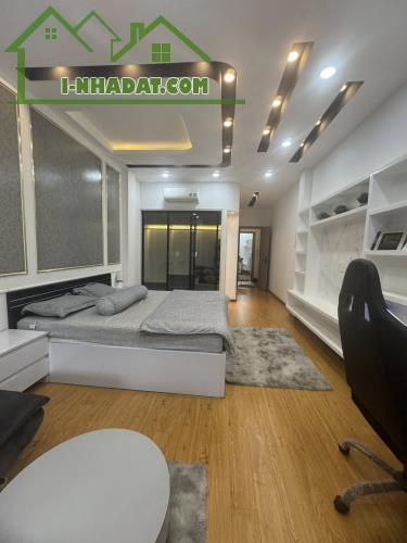 Bán nhà hẻm xe hơi Hoàng Diệu, P.10, Phú Nhuận: 3,8 x 18,4m, giá 15 tỷ - 2