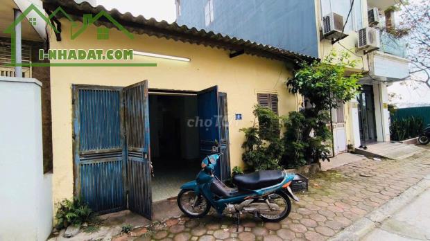 Chính chủ bán đất sổ đỏ 70m2 đường Huỳnh Tấn Phát, Phường Long Biên, Hà Nội