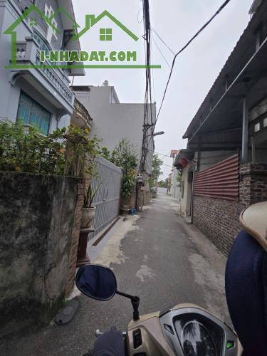 Bán gấp đất Văn Bình ,ô tô đỗ cổng ,sát quốc lộ 1A ,diện tích rộng giá 5.4 tỷ - 2