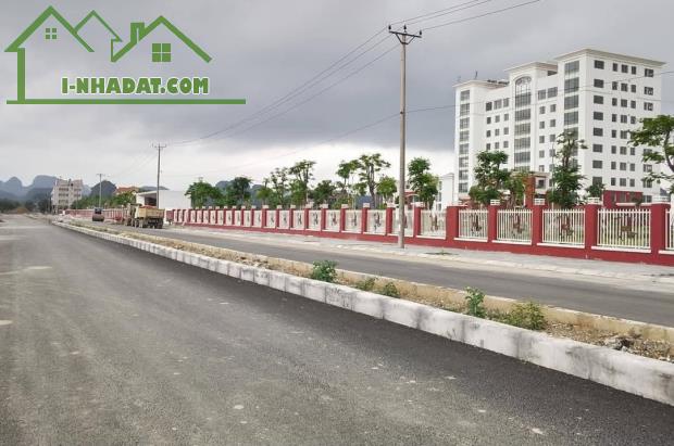 CẦN BÁN LÔ ĐẤT 280M KDC NAM ĐẠI HỌC HOA LƯ - 15,8 tỷ  / 0912.547.205