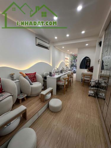 cần sang gấp mặt bằng vị trí siêu đẹp - 1