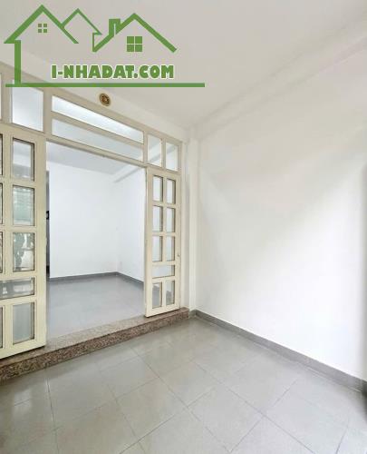 NHÀ NGON HOÀNG VĂN THỤ , 48M2 , SÁT HẺM XE HƠI , CHỈ 6.X TỶ - 2