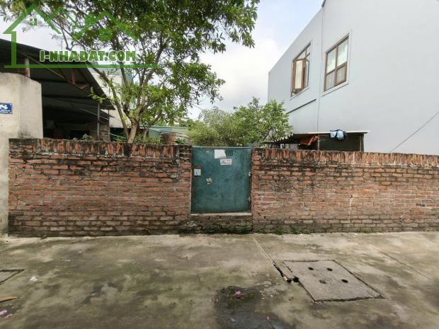 BÁN GẤP ĐẤT KIM GIANG NGÕ RỘNG RÃI GIÁ 100TR/M2. LH 0379283456 - 1