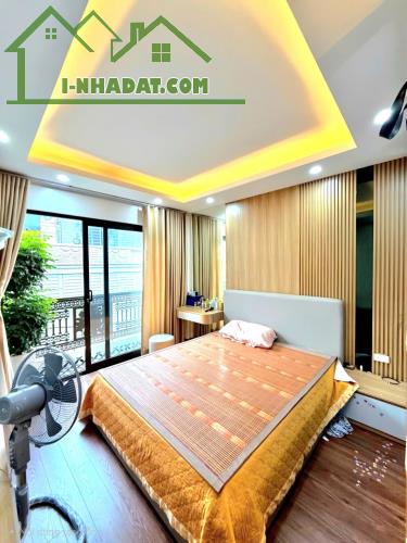 3 MẶT THOÁNG, Bán nhà Nguyễn Chính Hoàng Mai, 50m2, 5T, MT 3.9m, giá 15.9 tỷ, ô tô vào nhà - 3