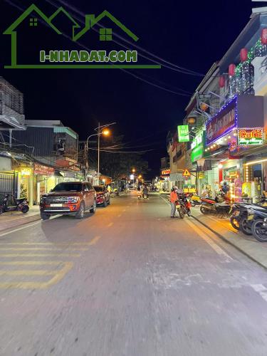 Cần bán nhà ngay NGÃ Tư đầu chợ Quý Kim - Đồ Sơn - Hải Phòng  - Diện tích : 104m2