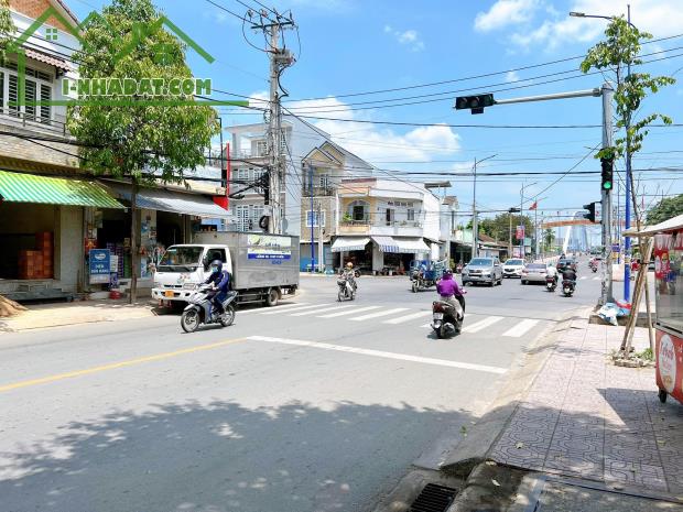 Bán mặt tiền Đỗ Văn Thi Gần Chợ, gần cầu Hiệp Hòa, Biên Hòa, gần 290m2, giá 30 tỷ. - 1