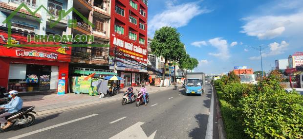 Cho thuê đất trống Mặt Tiền Trường Chinh Quận 12 - 340m² , NGAY NGÃ TƯ  - KHU THƯƠNG HIỆU - 2