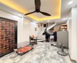 - Nhà đẹp phố Trần Khát Chân giá hơn 4 tỷ 🔥🔥🔥 VỊ TRÍ TRUNG TÂM - VÀI BƯỚC CHÂN RA MẶT P