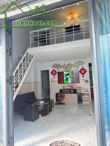 Cần bán nhà gác lửng mới đường Tôn Đản