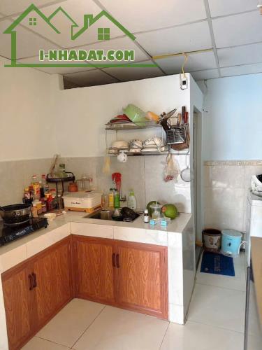 Cần bán nhà gác lửng mới đường Tôn Đản - 1