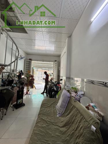 Nhà mới Đường Số 8, Bình Tân 3 Tầng xe hơi tận nhà, KD đa ngành, đủ tiện ích chỉ 3.X Tỷ