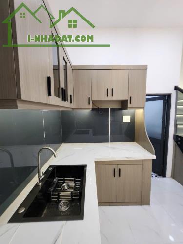 Nhà mới Đường Số 8, Bình Tân 3 Tầng xe hơi tận nhà, KD đa ngành, đủ tiện ích chỉ 3.X Tỷ