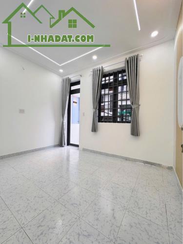 Bán nhà mới xây 2 tầng - Hẻm xe hơi thông - Sát Ngã Tư Bốn Xã (Bình Tân) - 3