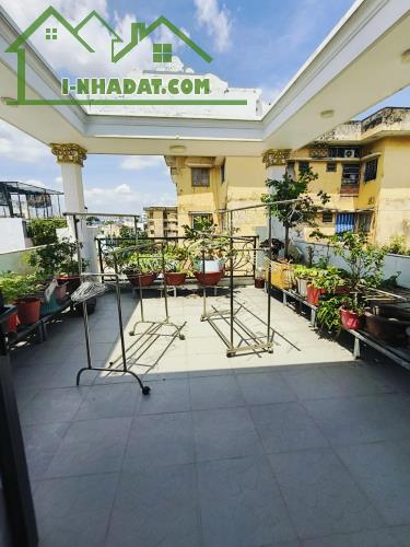 MẶT TIỀN ĐƯỜNG NỘI BỘ BÙI MINH TRỰC Q8 - NGANG 4.5M - 4 TẦNG - TẶNG NỘI THẤT - NHỈNH 9 TỶ - 4
