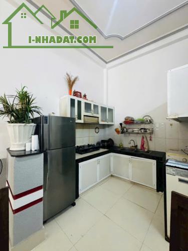 17. Nhà 2 lầu full nội thất – Giá chỉ 7 triệu Võ Trường Toản - 4