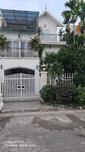 🌳 Biệt Thự Nhà Vườn 3 Tầng - Có Dòng Tiền 18 Triệu/Tháng