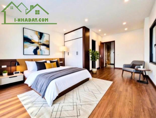 🌳 Biệt Thự Nhà Vườn 3 Tầng - Có Dòng Tiền 18 Triệu/Tháng - 3