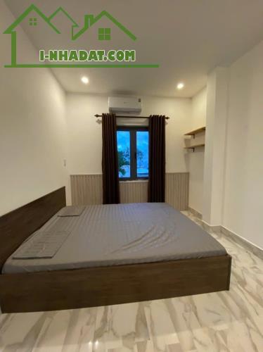 ♪ Thẳng 30m ra MT Điện Biên Phủ, 123m2, 4 tầng, hiện đại, thang máy, thu 50tr/tháng, 8.x