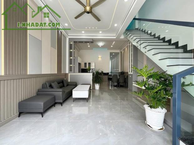 GẤP GẤP CẦN BÁN NHANH NHÀ FULL THỔ CƯ 1T1L 90m2 Đường lớn - 1