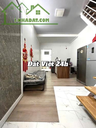 🔥CHO THUÊ NHÀ 2 TẦNG MẶT NGÕ TRẦN KHÁNH DƯ OTO ĐỖ CỬA , NHÀ CÁCH ĐƯỜNG 10 M NGÕ THÔNG - 4