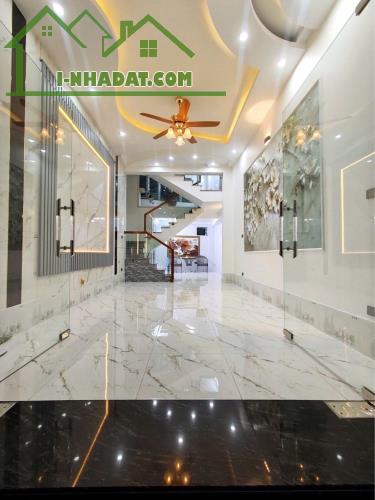 🏘️ BÁN NHÀ ĐẸP 4 TẦNG - CẦU CÁP GIẢM GIÁ CHỈ CÒN 5.7x Tỷ