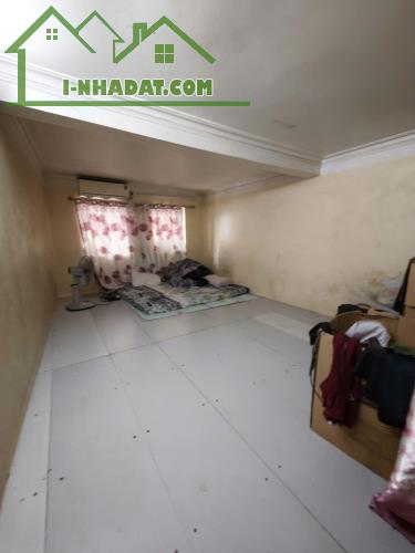 Bán nhà 3 tầng chắc chắn ngõ 30 Trần Nguyên Hãn - 3