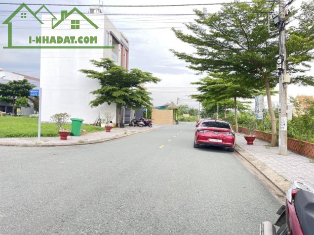 Bán Đất 85m2, Ngã Ba Long Thuận - Long Phước. Giá Chỉ 5 Tỷ - 3
