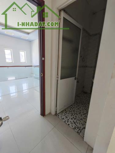 21. Nhà 5 triệu 2 phòng ngủ gần công An Phường Cái Khế - 4